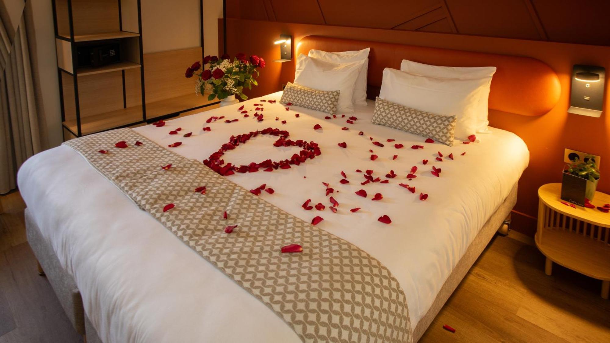 Hotel Nell Saint-Marcel  Luaran gambar