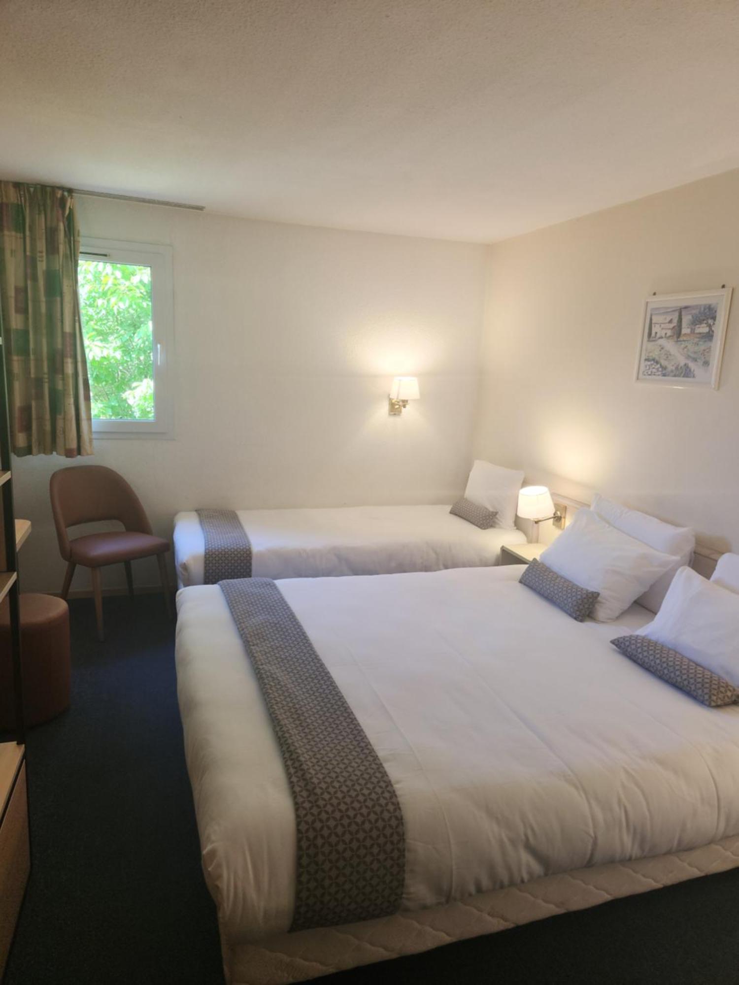 Hotel Nell Saint-Marcel  Luaran gambar